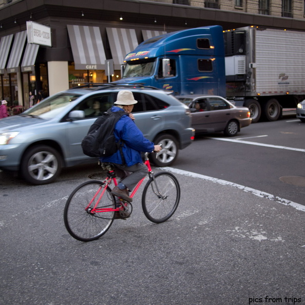 cyclist 2011d02c135.jpg